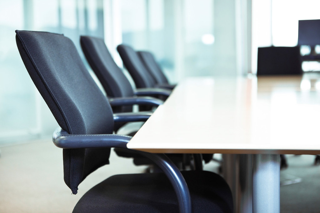 armrest office chairs don’t fit under the desk