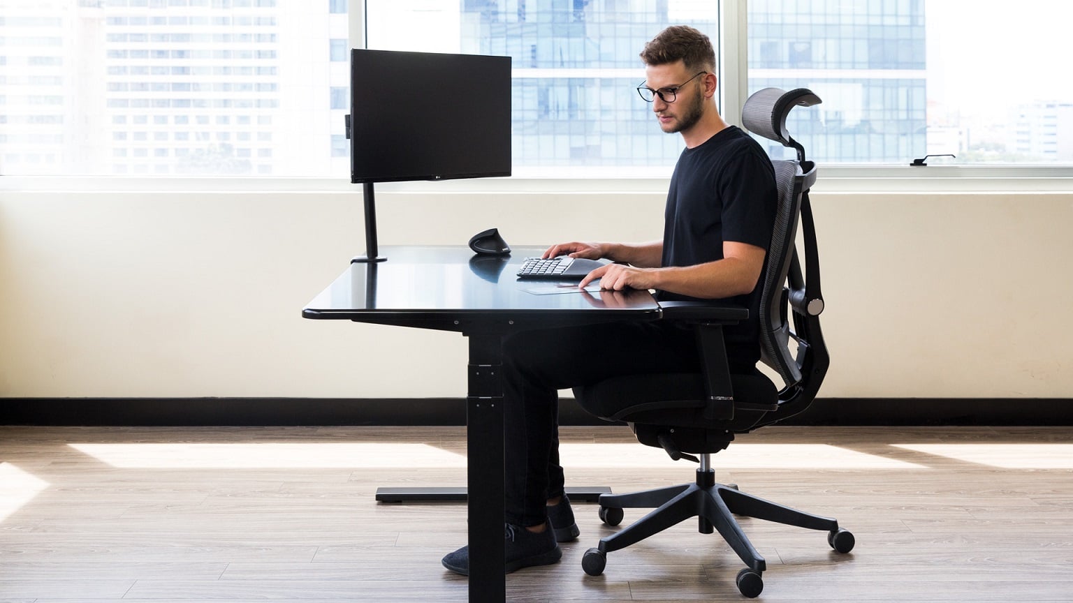 sitting on an office chair is 90 degree