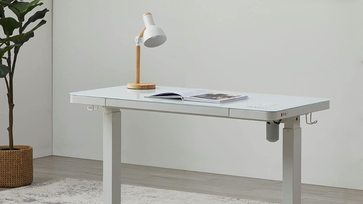 Kowo K302 Glass Standing Desk: Wireless Charger